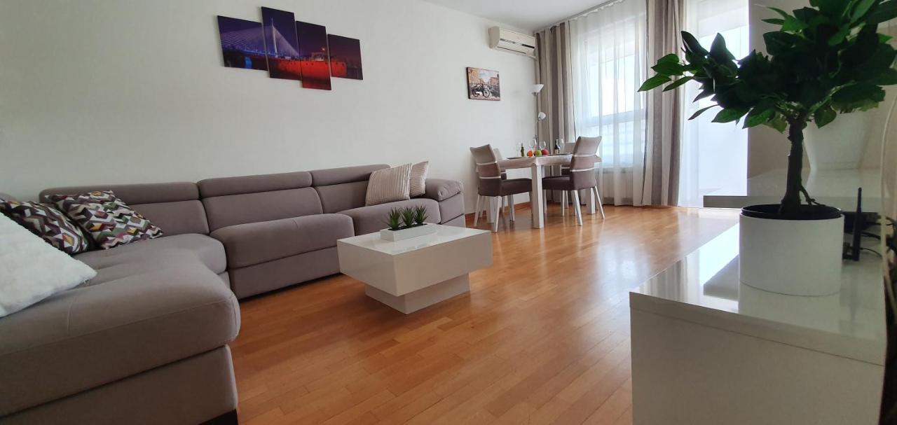 Royal Apartment Belvill Belgrad Exterior foto